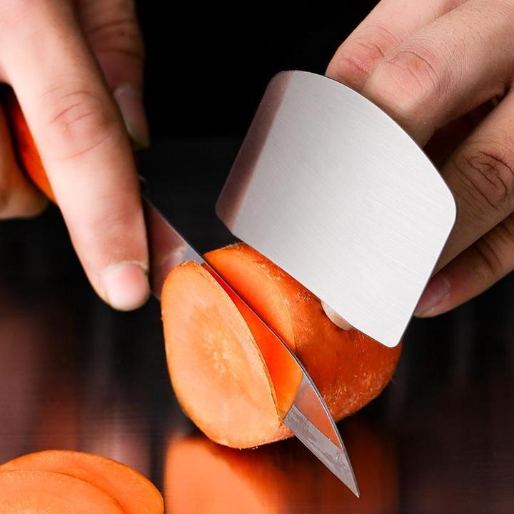 🔪 Kitchen Tool Aid Stainless Steel Finger Guard